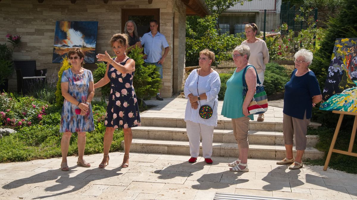 Kertgaléria – elemi erővel hatottak a festmények