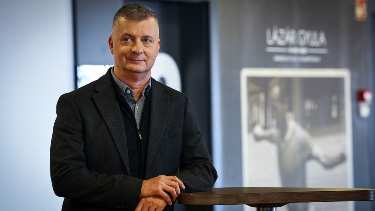 Bemutatták: ilyen lett a Fradi új meze (videó)