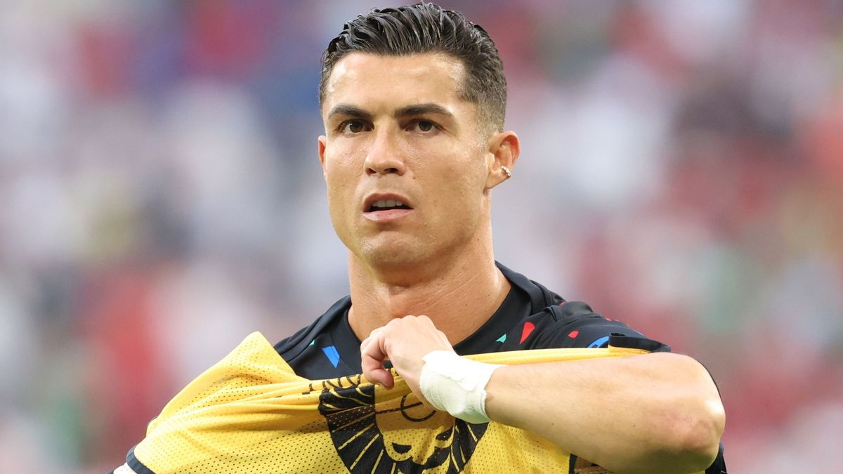 Ronaldo megszólalt: a közösségi médiában üzent az Eb-kiesés után