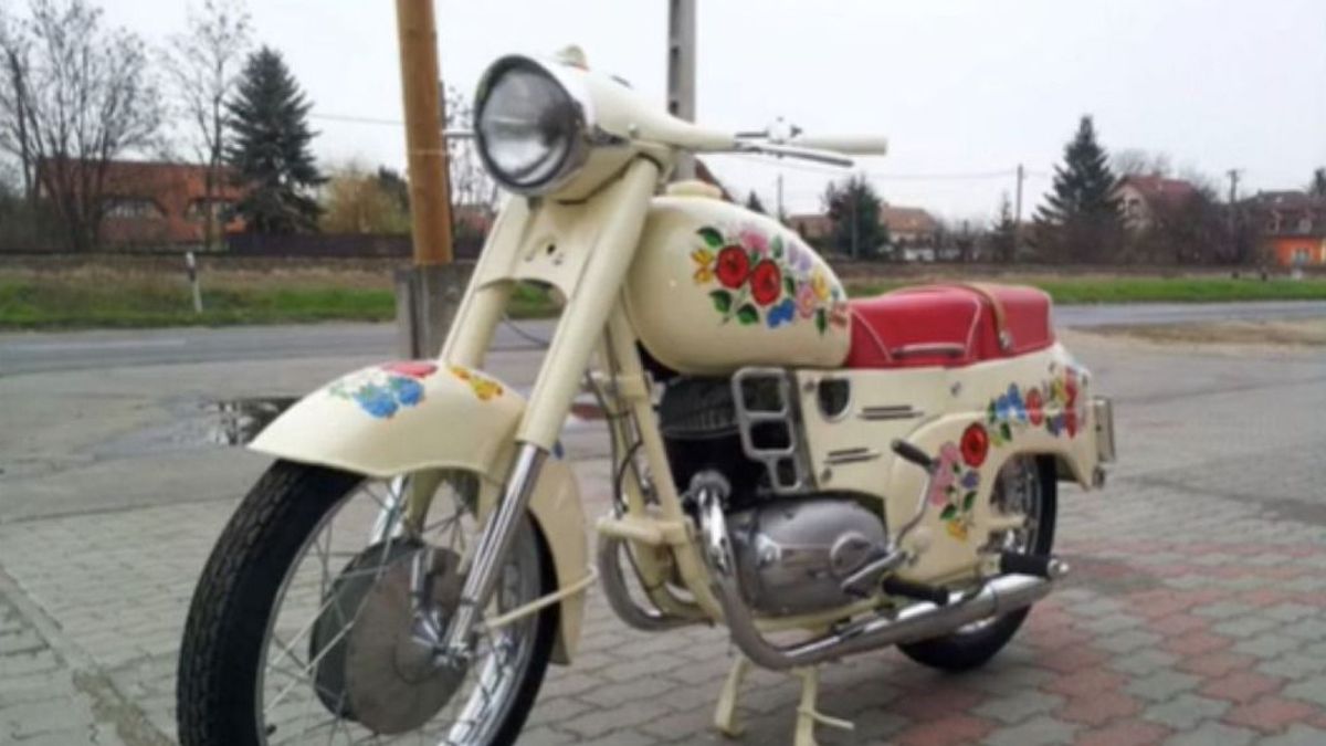 Ezért a különleges magyar motorért őrült meg most a net
