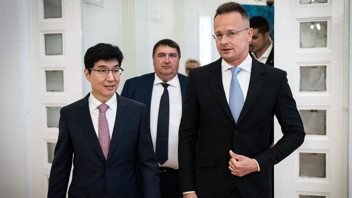 Szijjártó: 400 új munkahelyet hoz létre Salgótarjánban a BC GEN Hungary Kft. beruházása