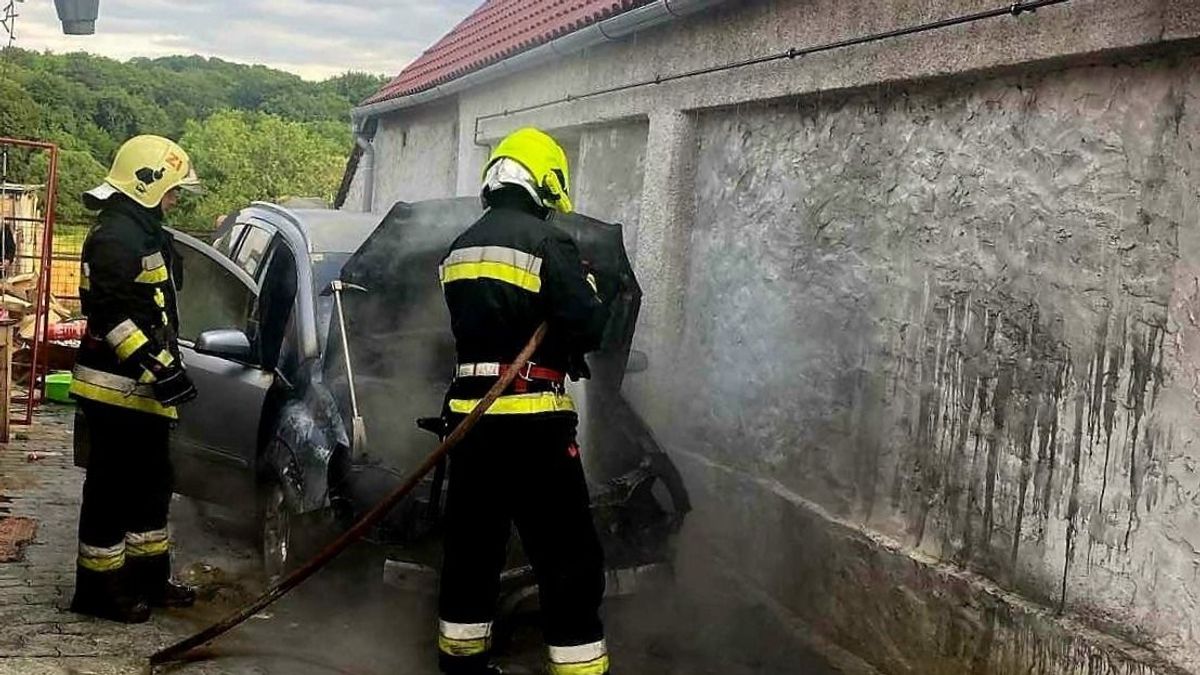 A lángoló bakonyi autó esete, avagy mire jó az otthoni tűzoltó készülék