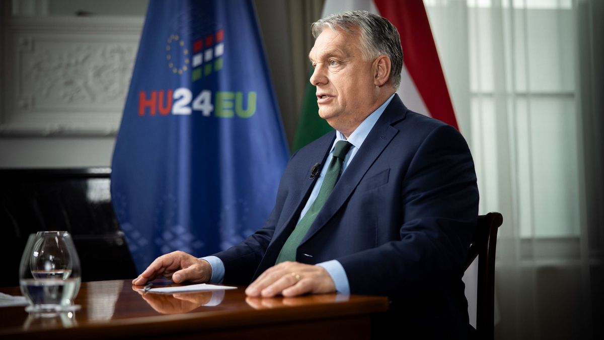 Orbán Viktor részt vesz a Türk Államok Szervezetének csúcstalálkozóján