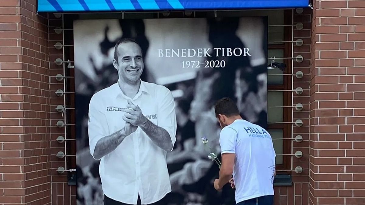 Követi az édesapját: megható fotó készült Benedek Tibor fiáról