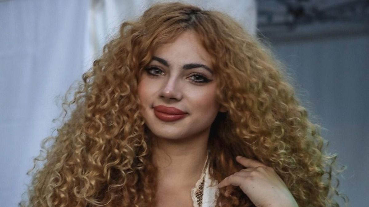 Még soha nem őrültek meg ennyire a rajongók Opitz Barbi fürdőruhás popsijától
