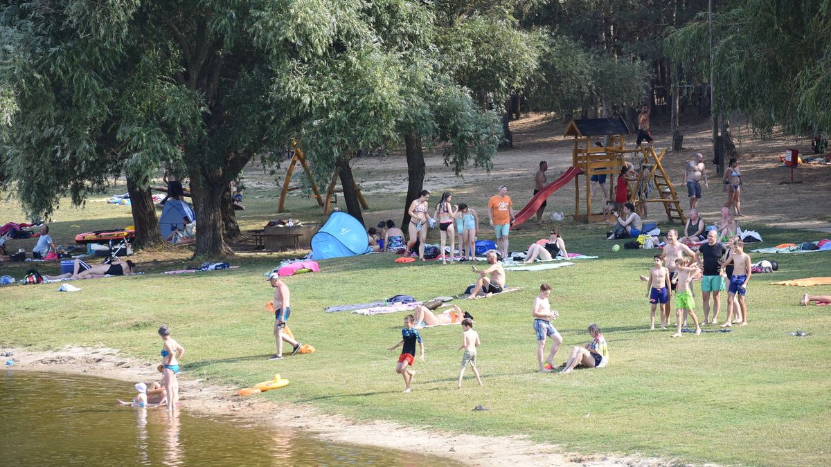 Idén is sokan keresik fel a nagyteveli strandot