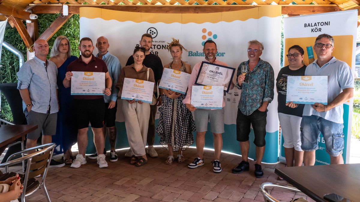 Mesés nyári káposzta az Év balatoni strandétele (képgaléria)