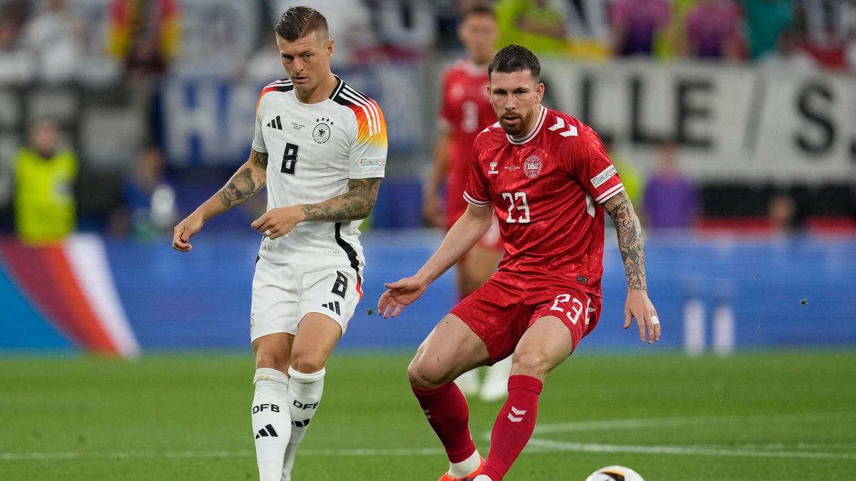 Toni Kroos leoltotta a németek megmondóemberét (videó)