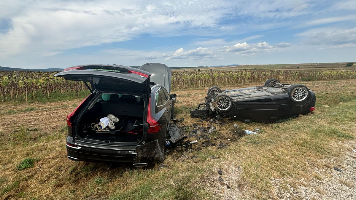 Mentőhelikopter szállt le Tótvázsonynál (helyszíni fotók)