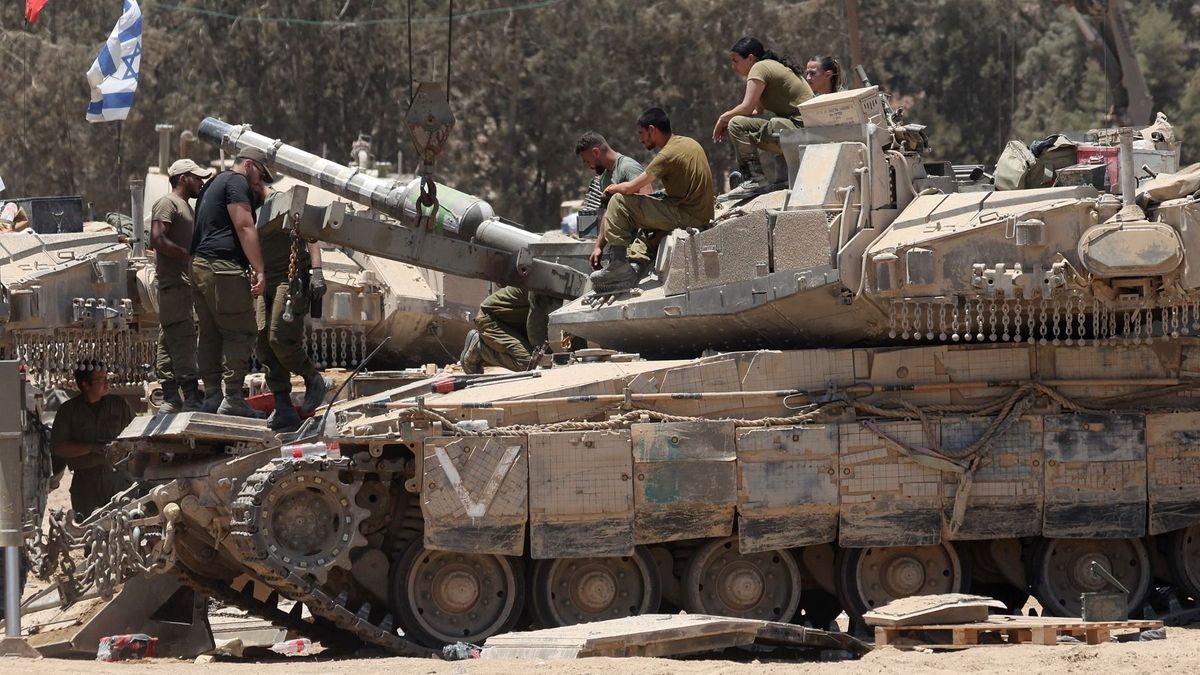 Húszmilliárd dollár értékű fegyver eladását hagyta jóvá Izraelnek az amerikai kormány – frissül