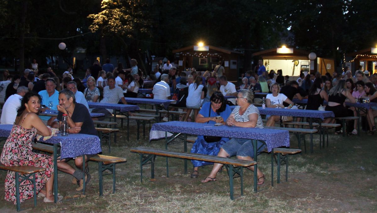 A Badacsonyi borhét tizenhét napon át remek programokkal, s igazán nívós borokkal fogadta az érdeklődőket