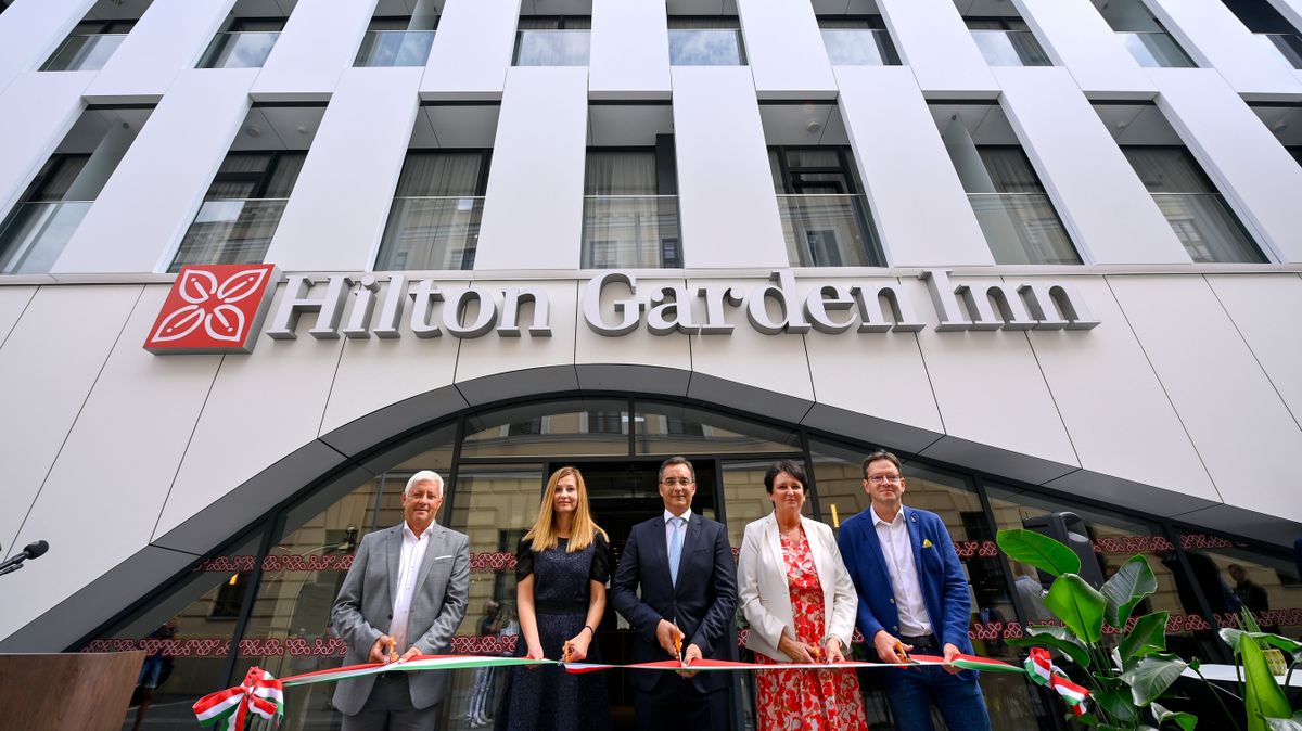Megnyílt Magyarország első vidéki Hilton szállodája Debrecenben