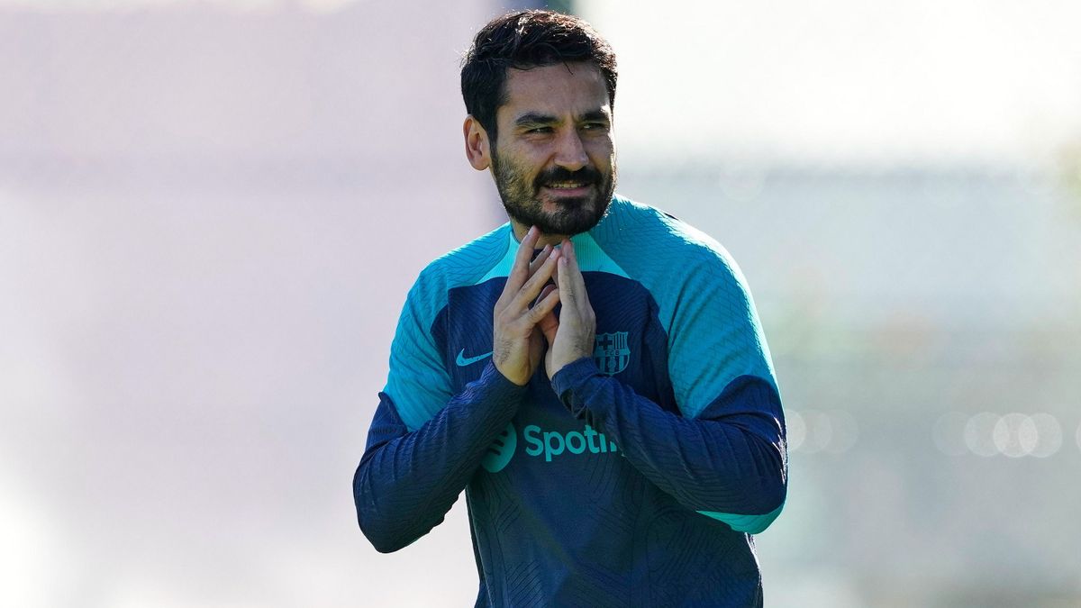 Flick bízik benne, hogy Gündogan marad Barcelonában