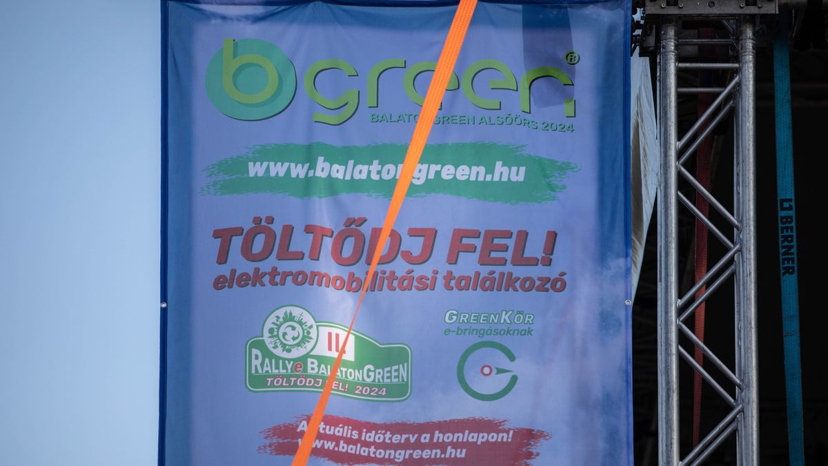 A kormány figyel a Balatonra, cél a négy évszakos szezon