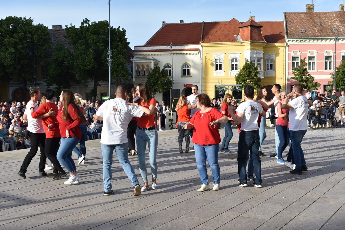 A Karibi Tánc Egyesület ismét csatlakozik a pápai utcabálhoz