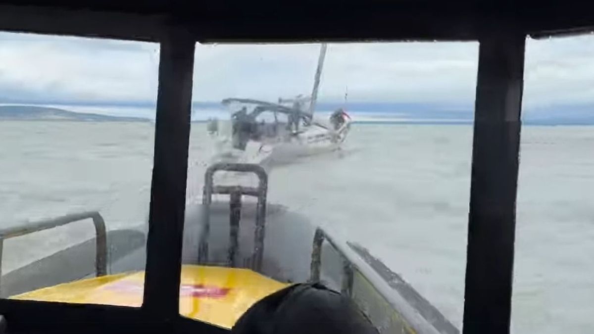 Halálfélelmük volt a vitorlázóknak a Balatonon (videó)