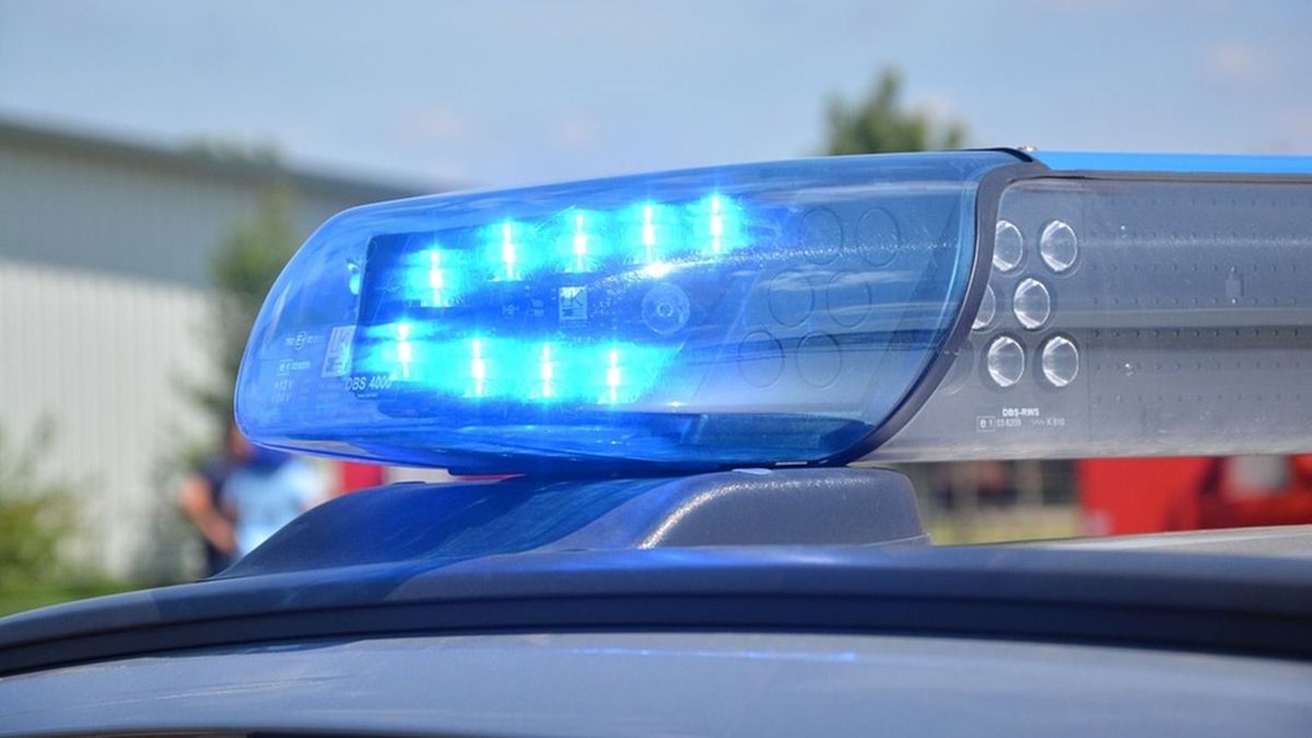 Három fiatalt rabolt ki egy gyorsétteremnél, pár órán belül elfogták a rendőrök az agresszív férfit