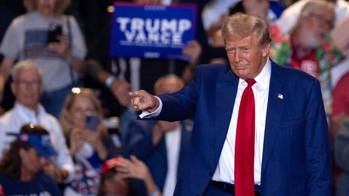 Iráni hackerek Trump nem nyilvános kampányiratait juttatták el Biden választási csapatához