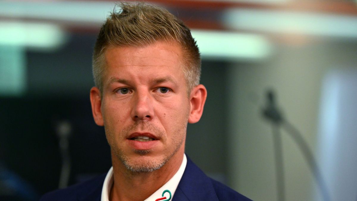 Magyar Péter ismét kerülte a kínos kérdéseket