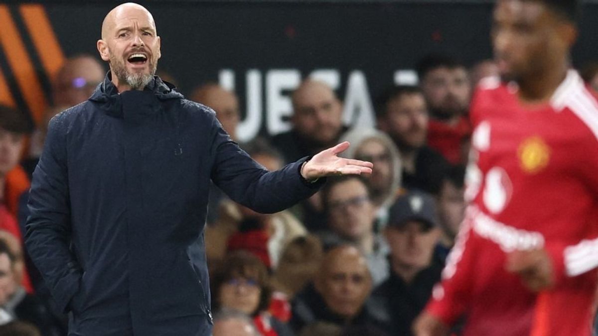 Ten Hag ostorozta a játékosait, és dicsérte korábbi csapatát