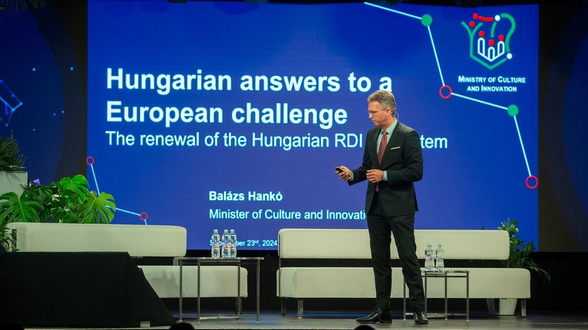 Hankó Balázs: Brüsszel igaztalan módon zárja ki az európai hálózatokból a magyar egyetemeket