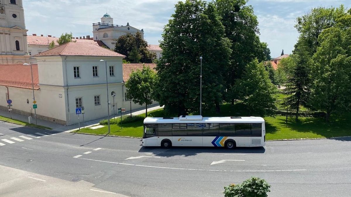 Megint teljes vágányzárat hirdettek Győr és Veszprém között, pótlóbuszok közlekednek