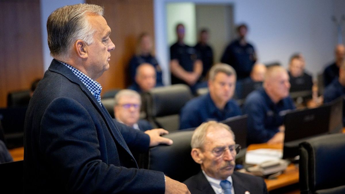 Orbán Viktor vezetésével ülést tartott az árvízvédelmi operatív törzs – frissül