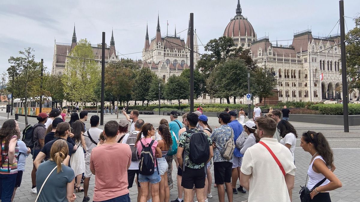 Augusztusban tovább dübörgött a turizmus, a Liszt Ferenc repülőtér forgalma is kiemelkedő volt