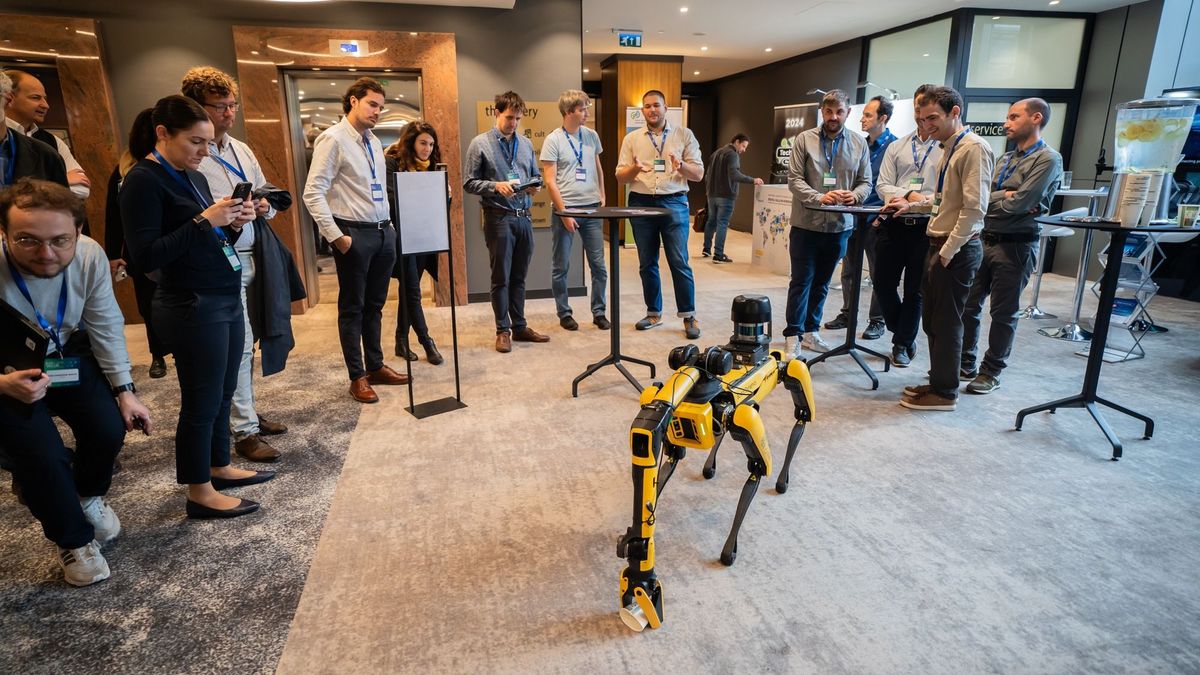 Magyarul is beszélő, valódi robotkutyával találkozhatunk az ingyenes hazai eseményen