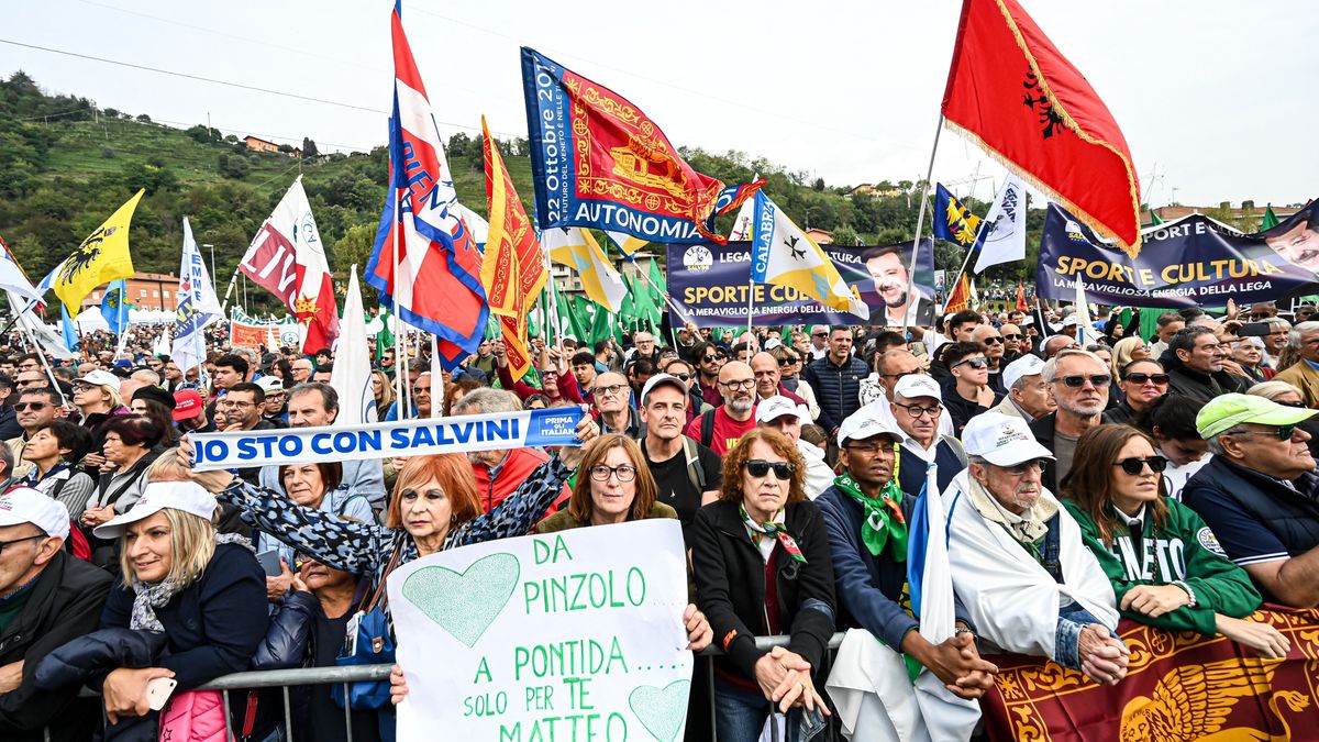 A Liga párt pontidai nagygyűlésén részt vevőket a migráció problémája foglalkoztatta