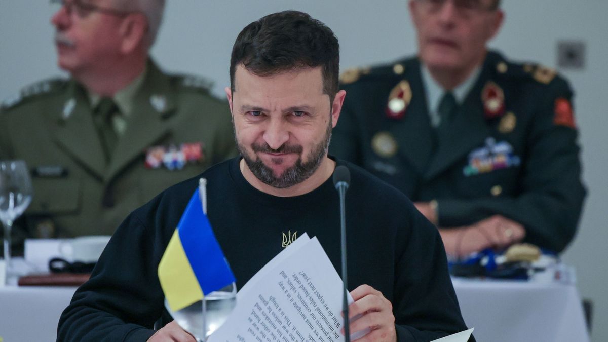 Zelenszkij rendszerszintű változást ígért – frissül