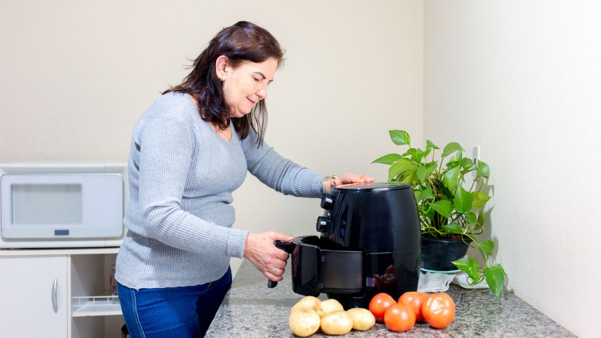 Vigyázzon, robbanhat! Mutatjuk, melyik 5 ételt tilos air fryerben sütni