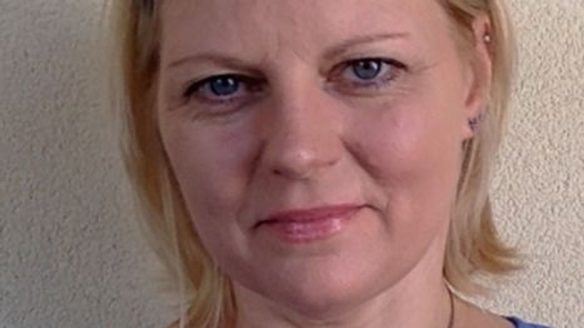 Koszorúba és virágokba zárjuk emlékeinket