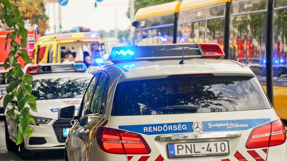 Megint a rendőrség nevével élnek vissza: így szúrhatja ki a csaló üzeneteket