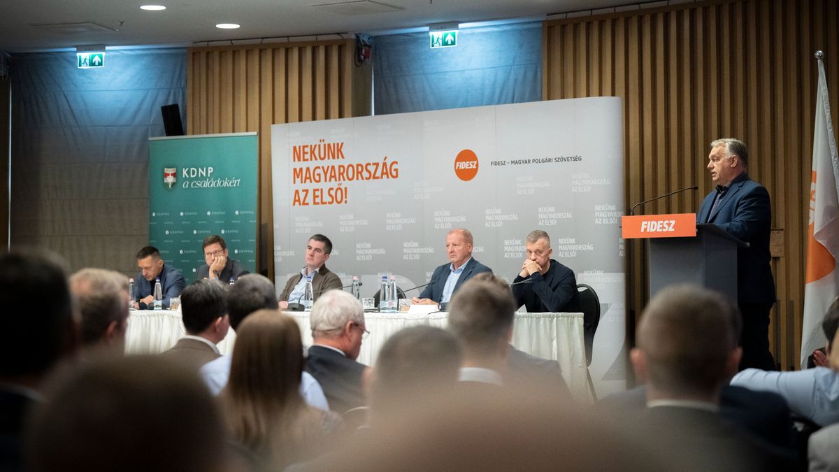 Orbán Viktor gazdasági programot hirdetett