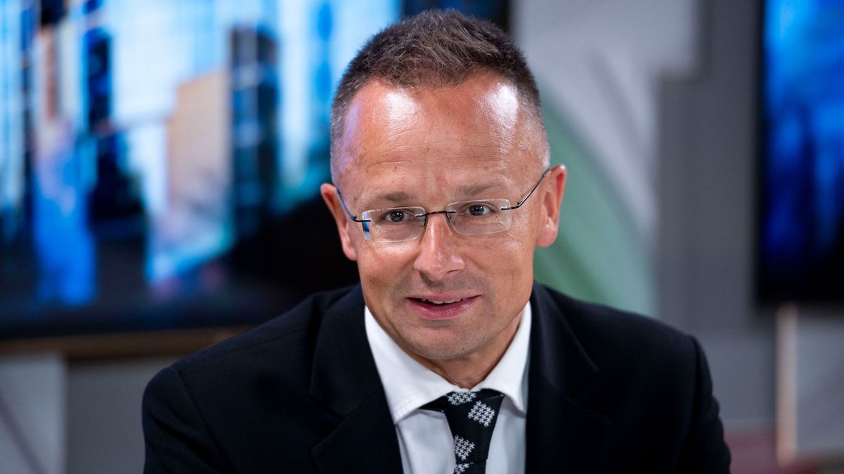 Szijjártó Péter digitális állampolgár lett (videó)