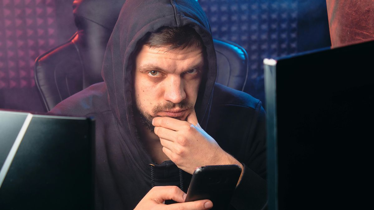 Azt állította, hogy ő valójában a testvére