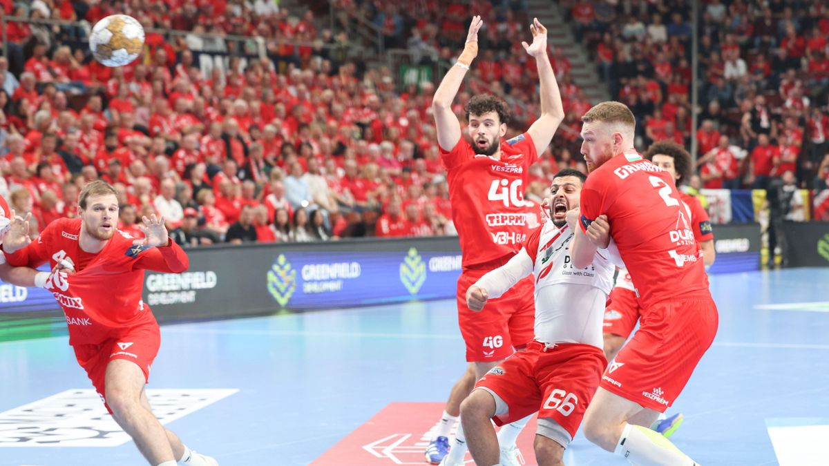 Az izlandi sztáredző dán csapata érkezik Veszprémbe