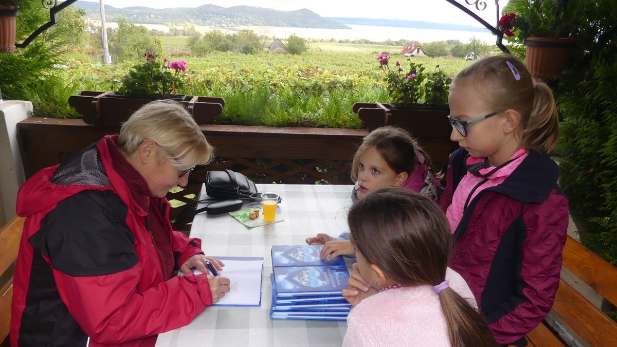 Könyvtári piknik az Öreg-hegyen
