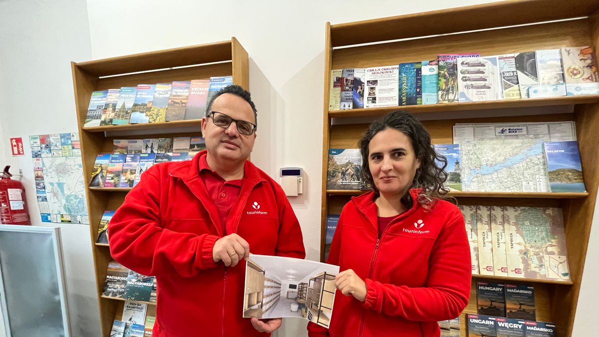 Felújítás a Tourinform irodában