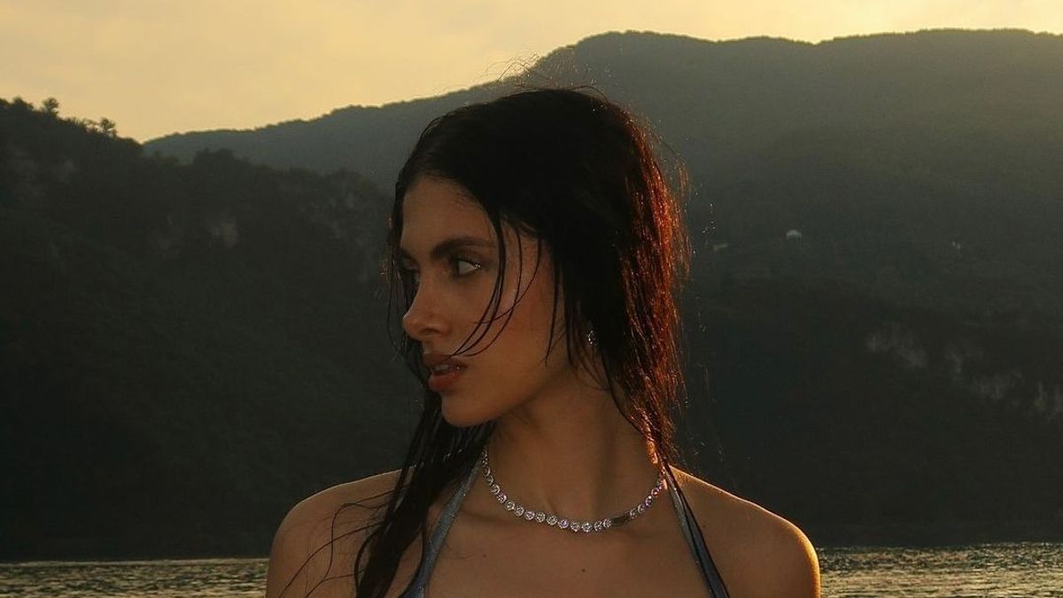 Ezt látni kell: Martina alig pár másodperc alatt csavarta el férfiak millióinak fejét (videó)