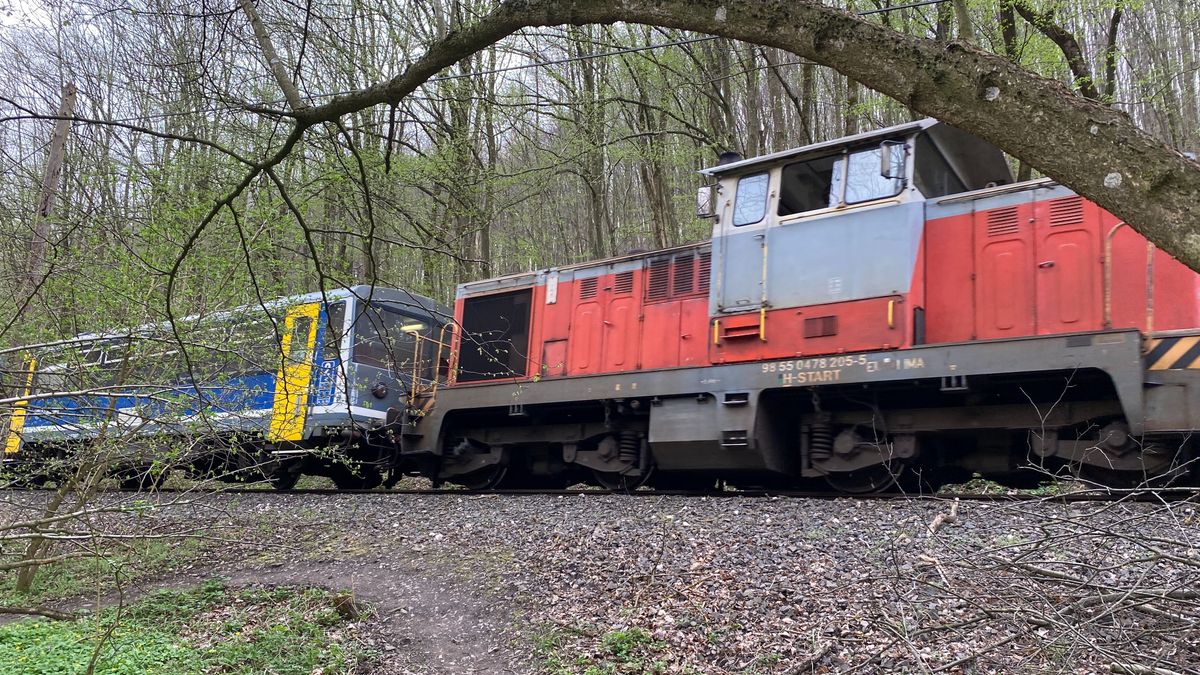 Késés a Bakonyvasúton