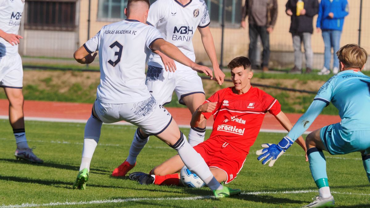Nagy rangadón javíthat a veszprémi futballcsapat