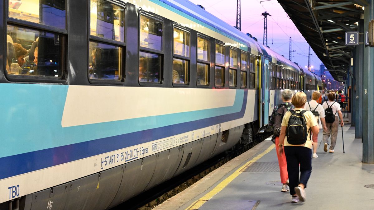 Lezárták a Keleti pályaudvart