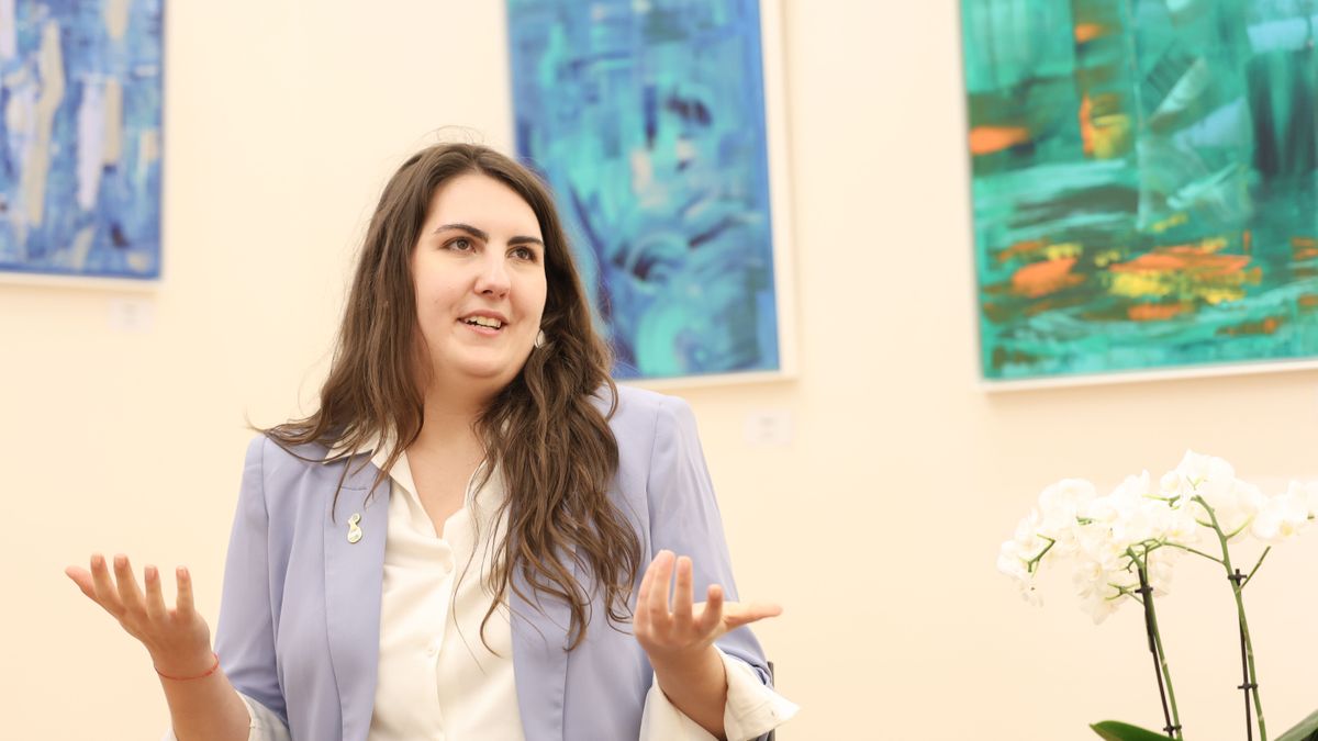 Parfümőr volt a füredi villa vendége