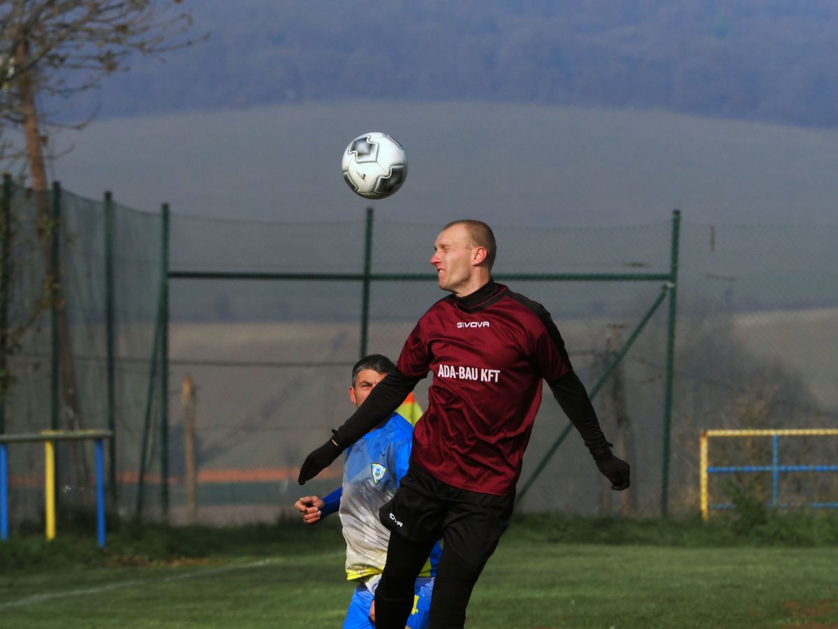 Folytatódott a Veszprém vármegyei foci küzdelemsorozata a harmadosztályban, ahol az Ugod 5-0-s vezetésről majdnem pontot bukott, a Litér pedig továbbra is veretlen.