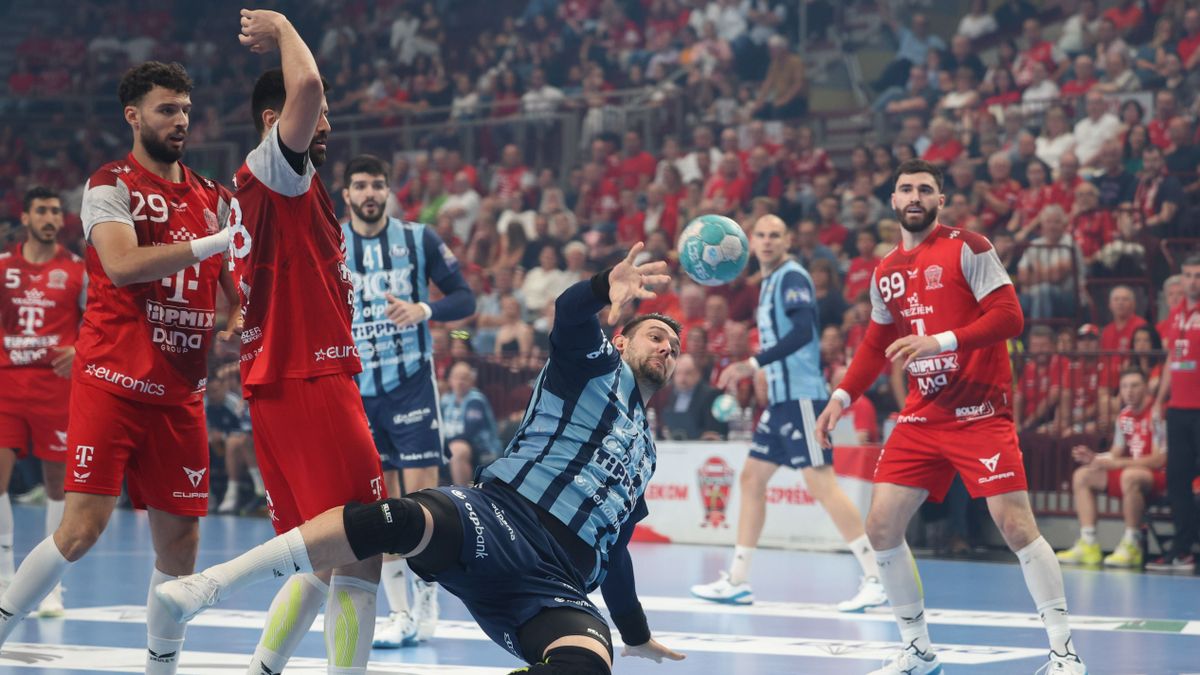 Figyelmeztették a szegediek a veszprémi szurkolókat