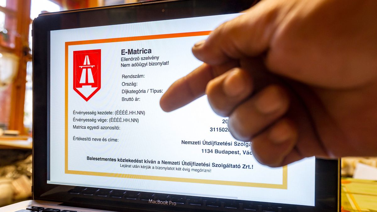 Vasárnaptól megvásárolhatók a 2025-ös autópálya-matricák
