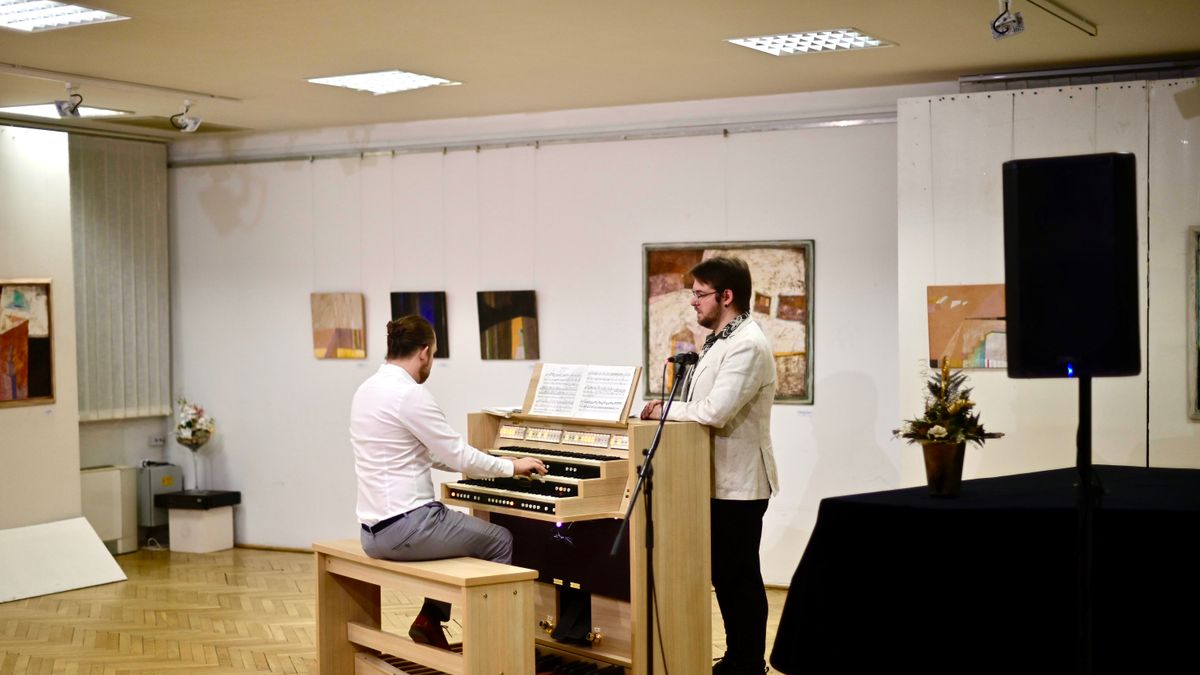 Tükrök az orgonakoncerten