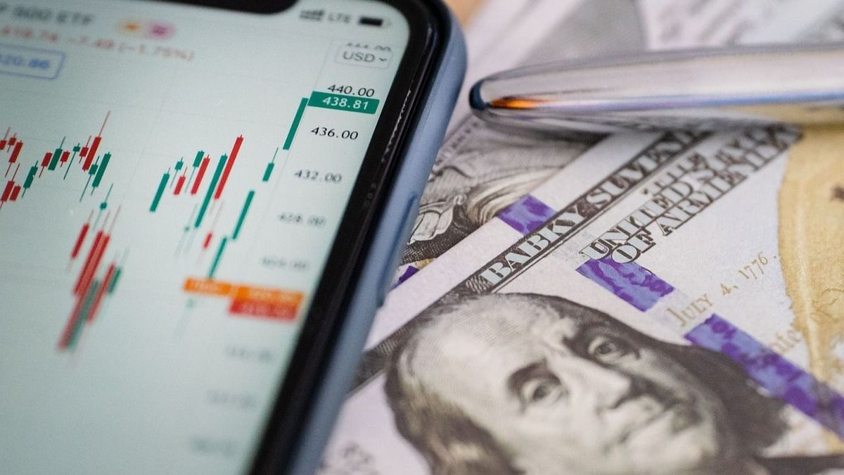 Több mint 17 milliót bukott a bakonyi férfi, aki hitt a mesében